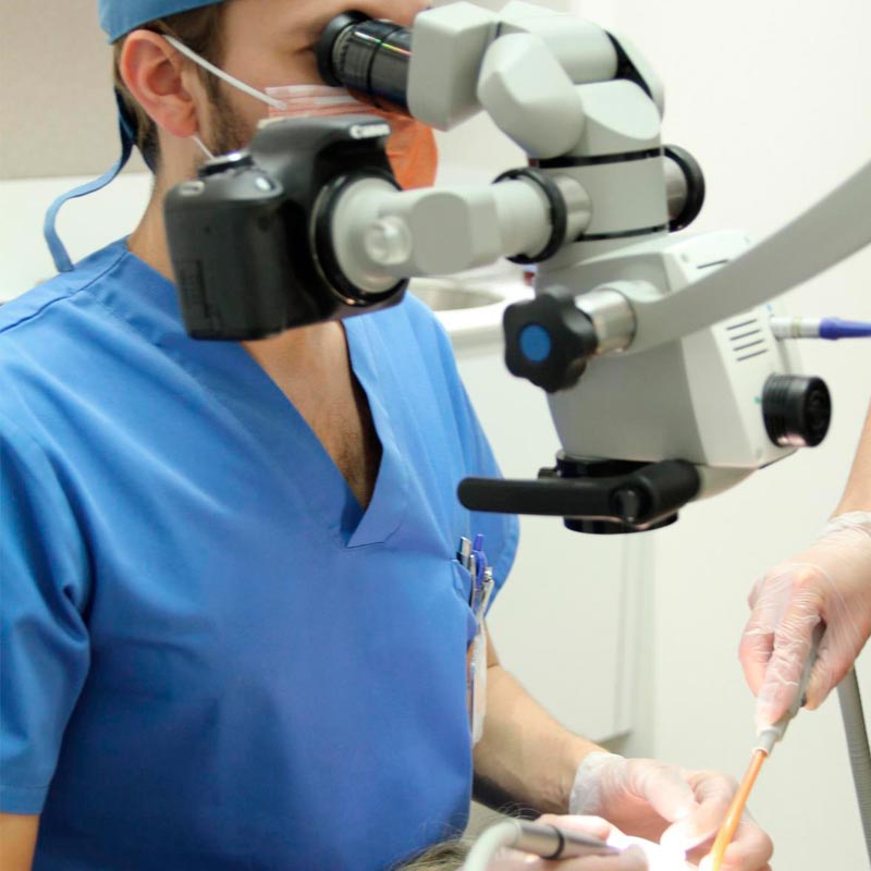 Endodoncia con microscopio en Clinica Blanco Ramos
